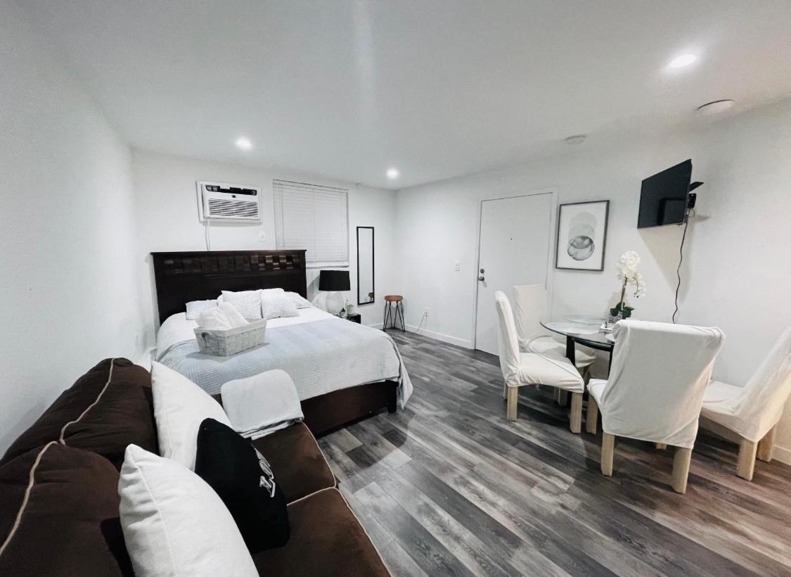 Lovely Sherman Oaks Studio Los Angeles Eksteriør billede